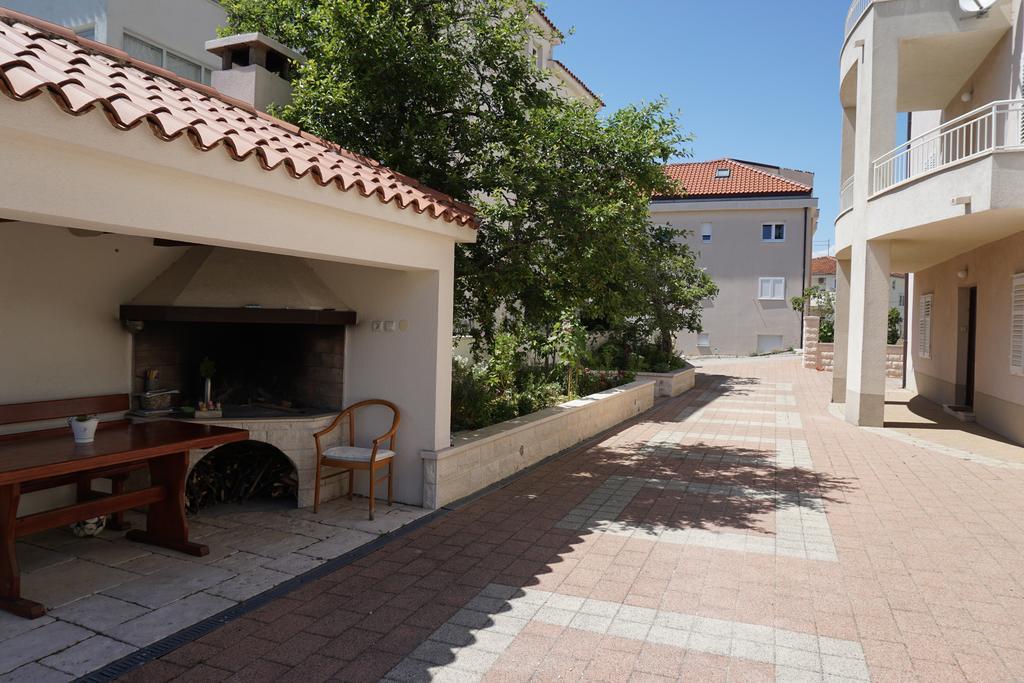 Apartment Nena & Petar Макарська Екстер'єр фото