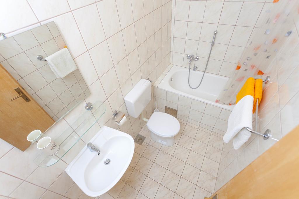 Apartment Nena & Petar Макарська Екстер'єр фото
