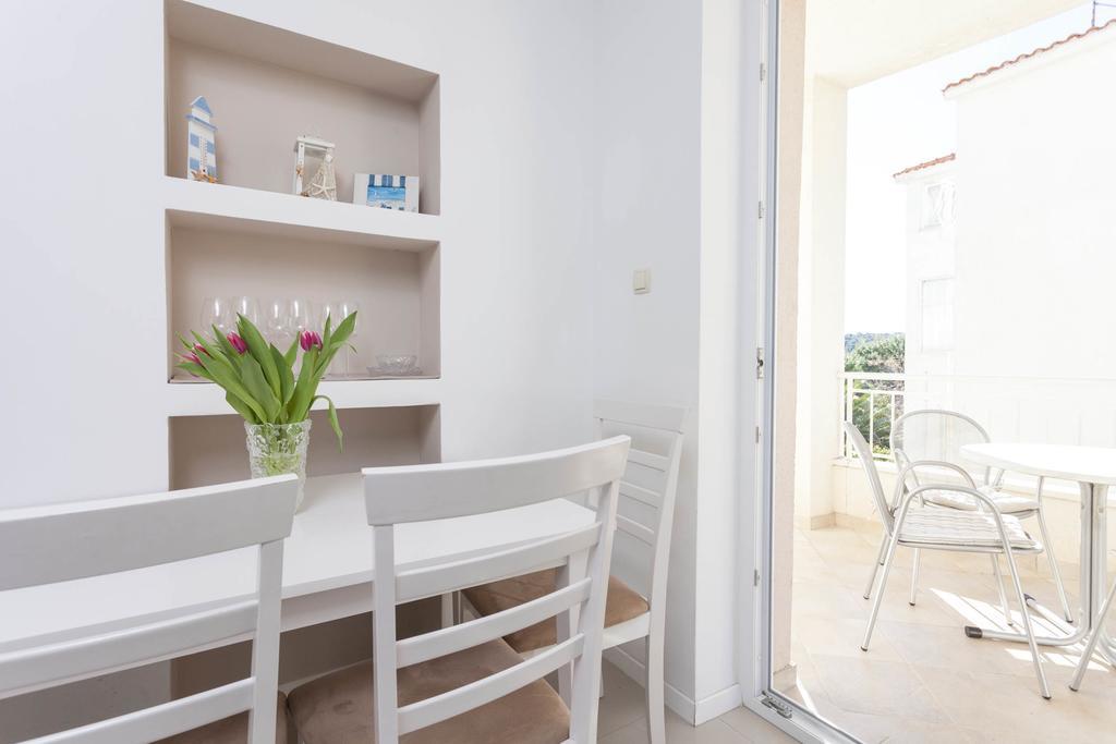 Apartment Nena & Petar Макарська Екстер'єр фото