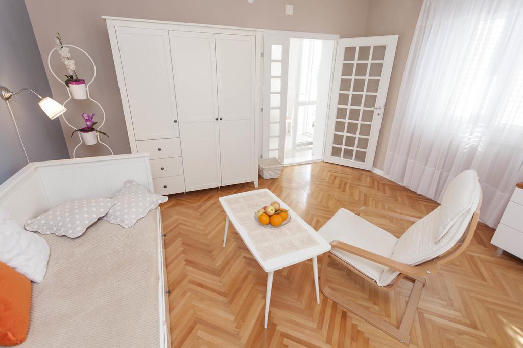 Apartment Nena & Petar Макарська Екстер'єр фото